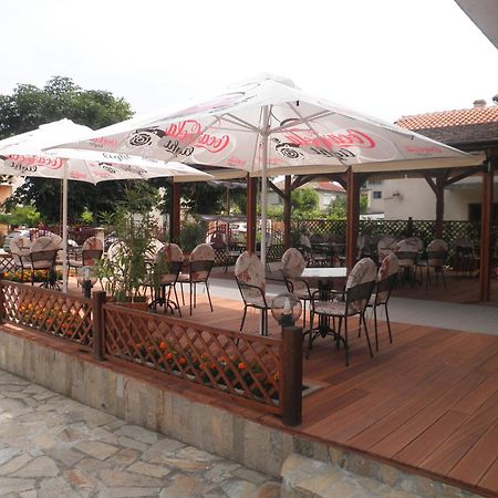 Saint George Family Hotel Łozenec Zewnętrze zdjęcie