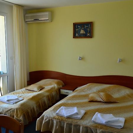 Saint George Family Hotel Łozenec Zewnętrze zdjęcie