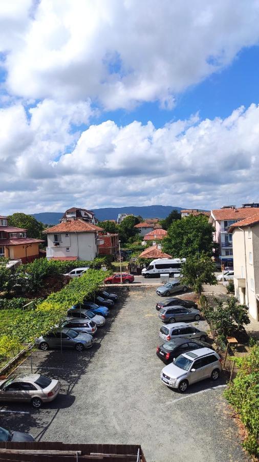 Saint George Family Hotel Łozenec Zewnętrze zdjęcie