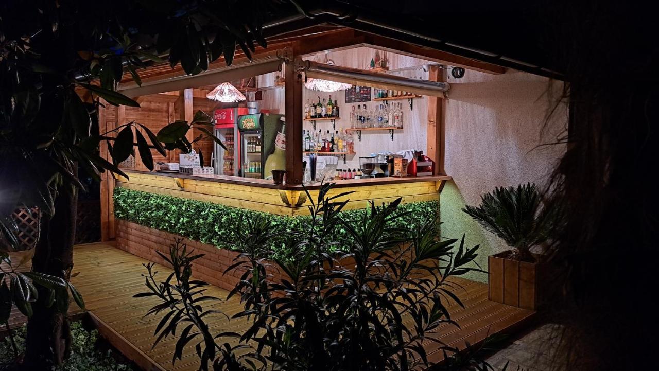 Saint George Family Hotel Łozenec Zewnętrze zdjęcie